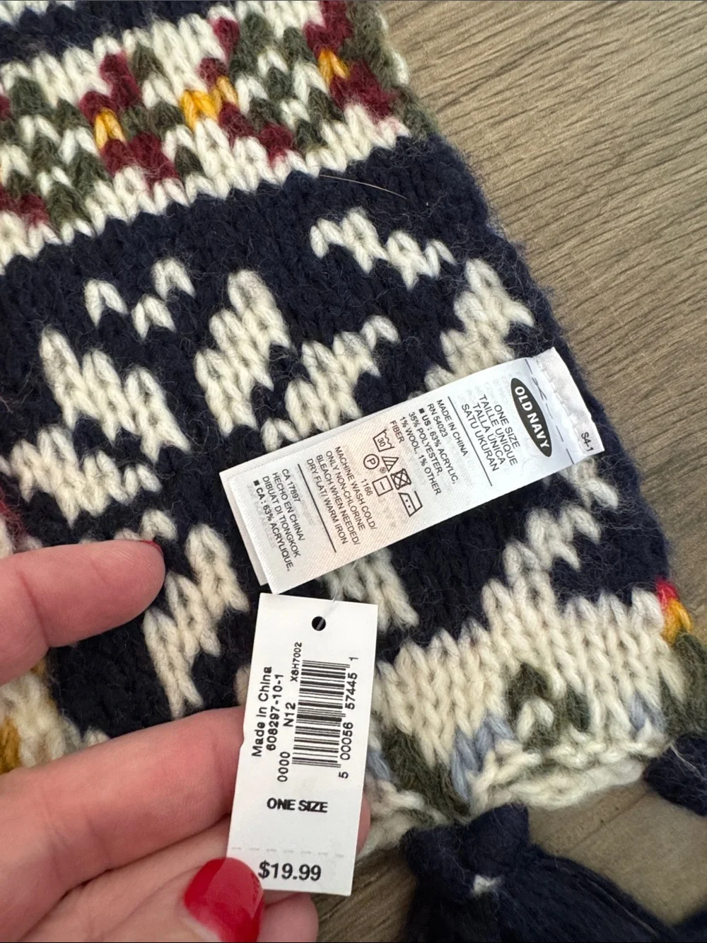 NWT Old Navy Lot of 2 fringe wide knit sweater scarves